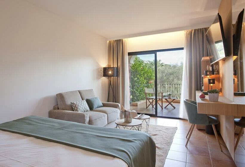 اتاق استاندارد سه نفره, Mon Port Hotel & Spa