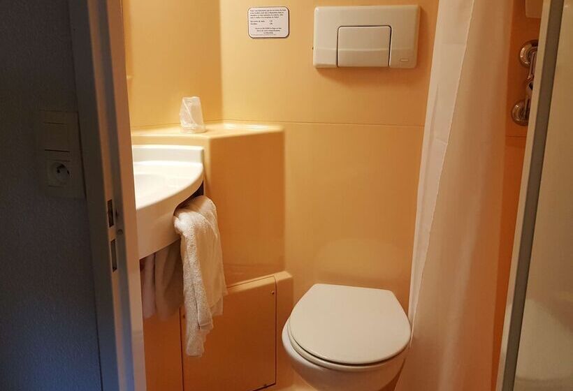 Номер Стандарт, Premiere Classe Orleans Ouest La Chapelle St Mesmin