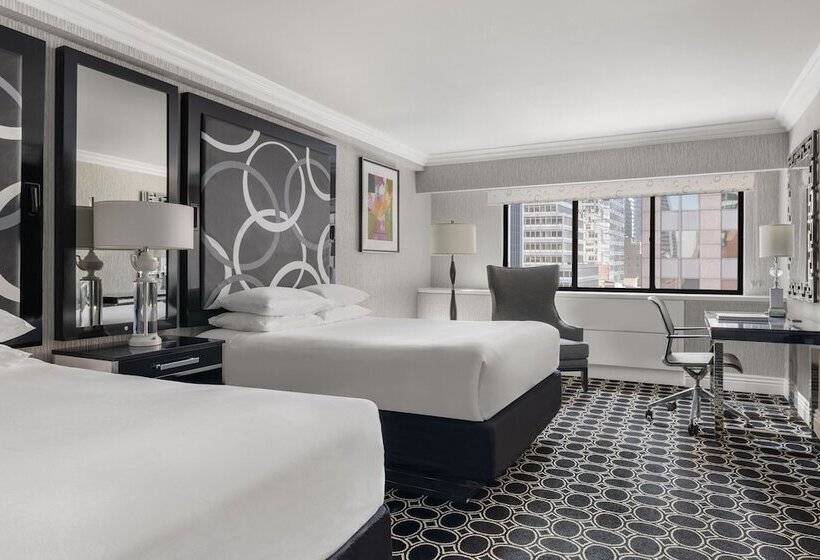 اتاق اجرایی, The Muse New York
