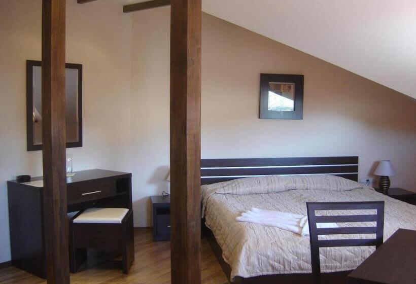 Пентхаус, Family Hotel Eterno