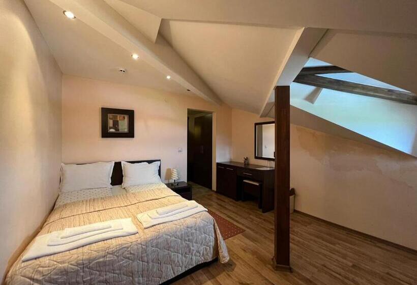Пентхаус, Family Hotel Eterno