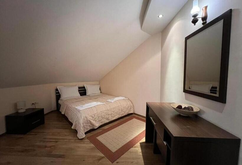 Пентхаус Люкс, Family Hotel Eterno