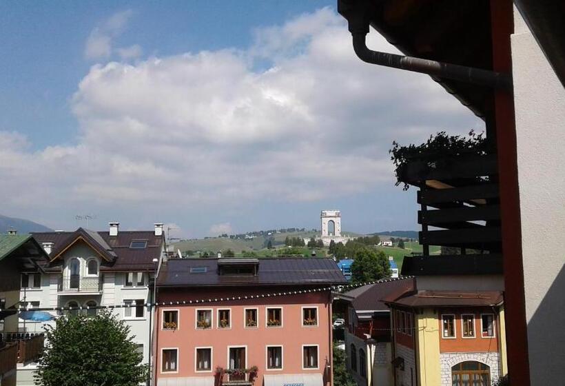 اتاق استاندارد سه نفره, La Locanda