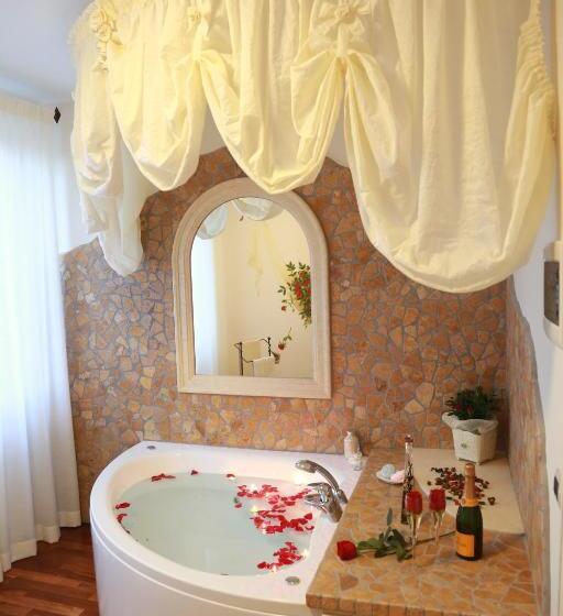 Полулюкс, Agriturismo Colle Mura