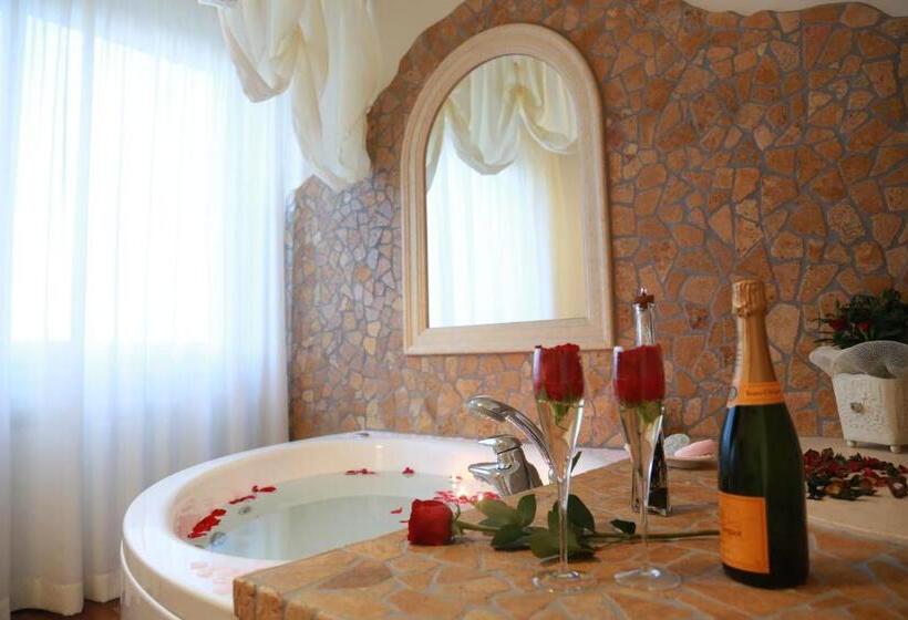 Полулюкс, Agriturismo Colle Mura