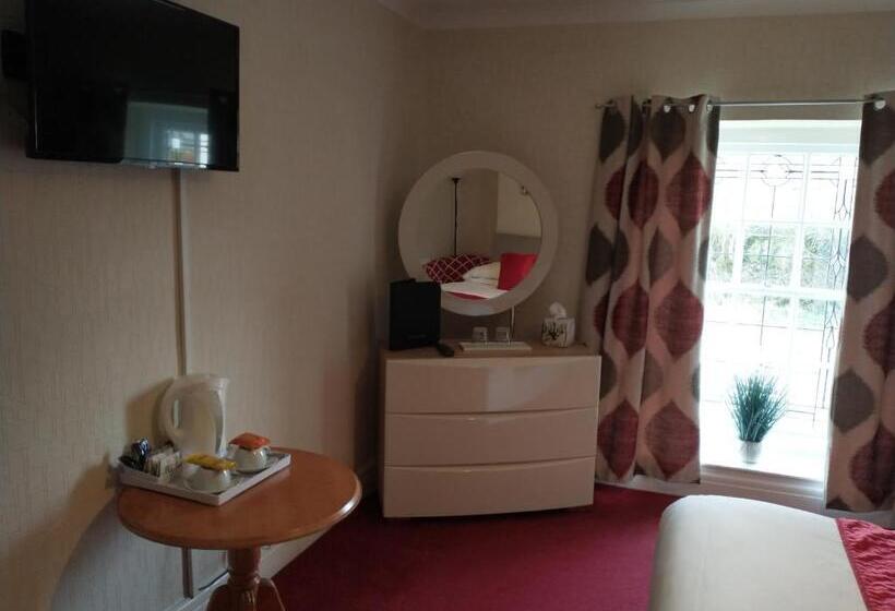 Family Suite, Llanina Arms