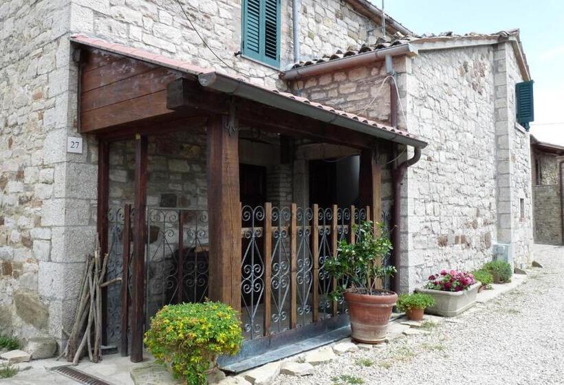 2 Bedrooms Apartment Mountain View, Agriturismo Podere Acqualoreto