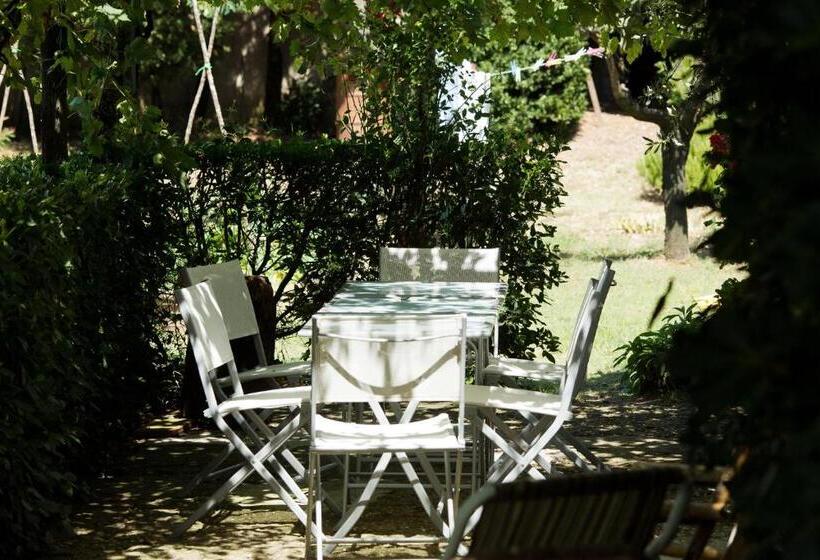 2 Bedrooms Apartment Mountain View, Agriturismo Podere Acqualoreto
