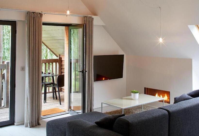 Люкс, Tuddenham Mill Luxury