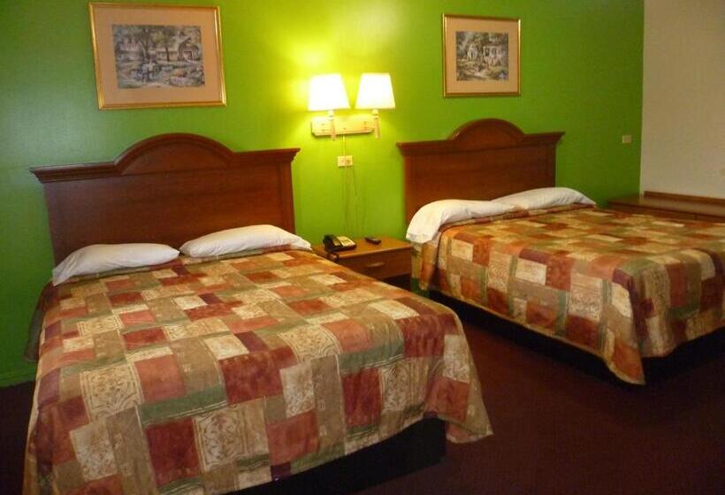 Номер Стандарт 2 Двуспальные Кровати, La Motel