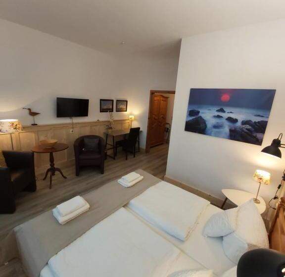 Номер Стандарт, Pension & Restaurant Alte Schule