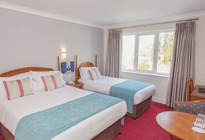 스탠다드 트리플 룸, Abbey Lodge