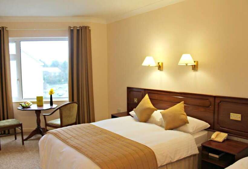 스탠다드 룸, Central Hotel Donegal