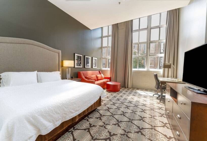 Студио Стандарт Кровать Кинг, Hampton Inn & Suites New Orleansconvention Center