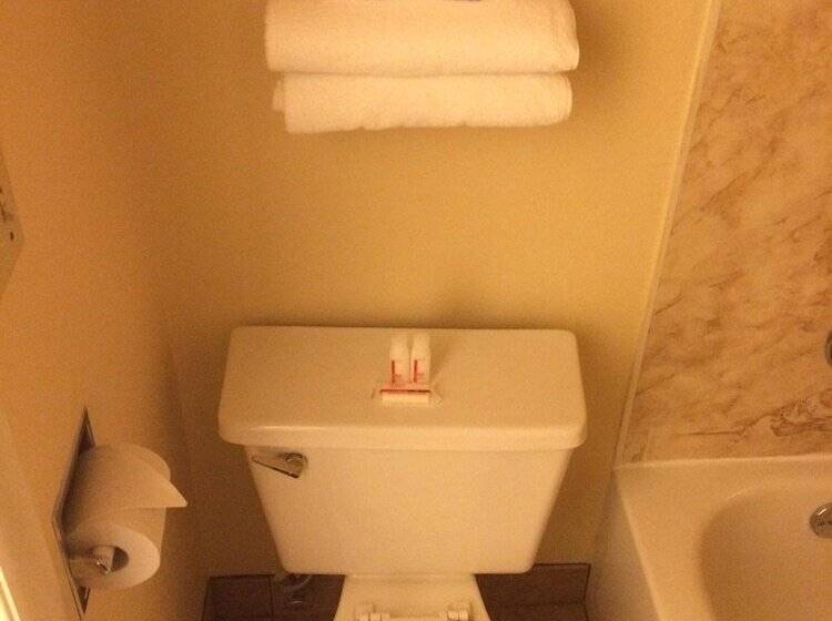 비즈니스룸, Super 8 By Wyndham Idaho Falls