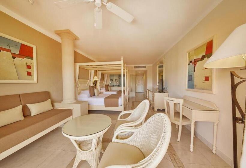 סוויטת ג'וניור דלוקס, Bahia Principe Luxury Akumal - All Inclusive