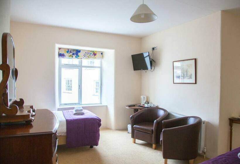 Family Suite, The Poltimore Inn