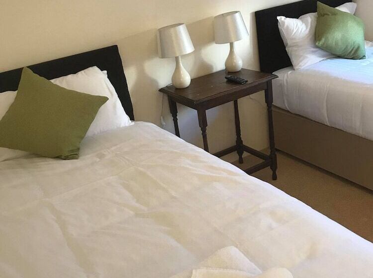 Family Suite, The Poltimore Inn