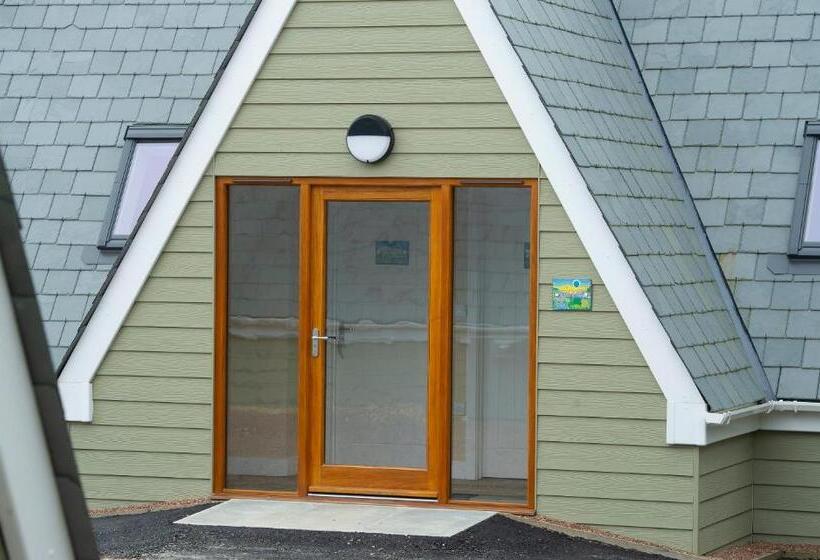 Номер Стандарт Вид на Сад, The Poltimore Inn