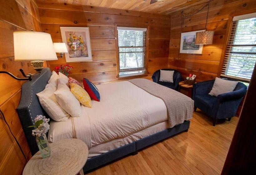 스위트, Elliott House Boutique Inn