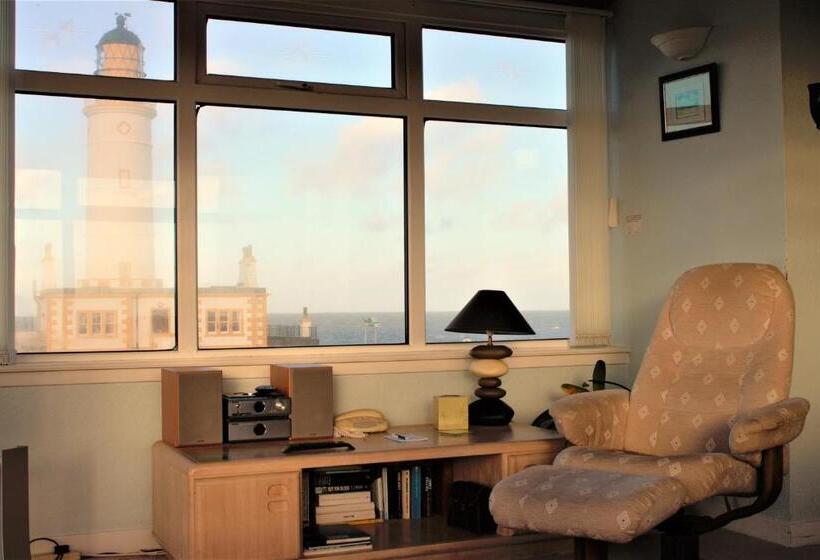 Люкс Вид на Море, Corsewall Lighthouse