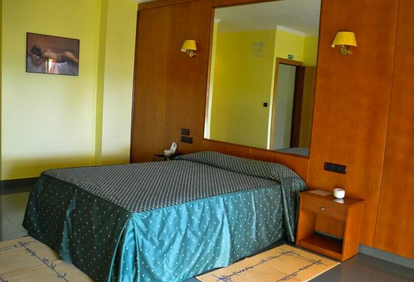 Номер Стандарт, Motel Bracancún
