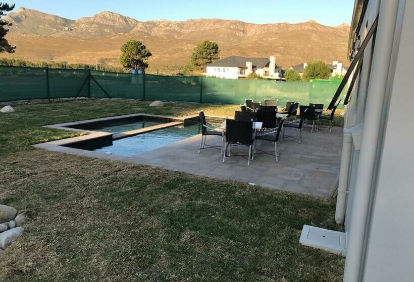 Апартаменты 1 Спальня, Pearl Valley Suites