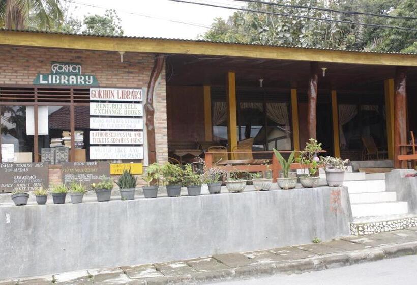 Номер Стандарт Вид на Озеро, Gokhon Guest House