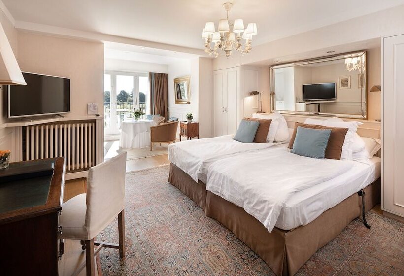 Номер Deluxe, Manoir Du Dragon