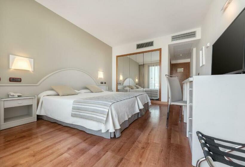 Трехместный Номер Премиум, Gran Hotel Costa del Sol
