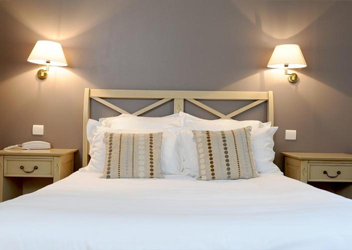 Номер Стандарт, Hôtel D'angleterre