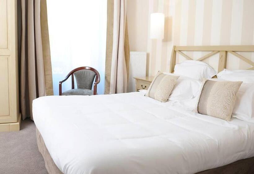 Номер Комфорт, Hôtel D'angleterre