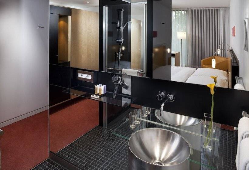 Номер Премиум, Innside By Meliá Düsseldorf Seestern