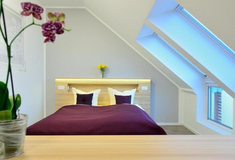 Люкс, Flair Hotel Reuner