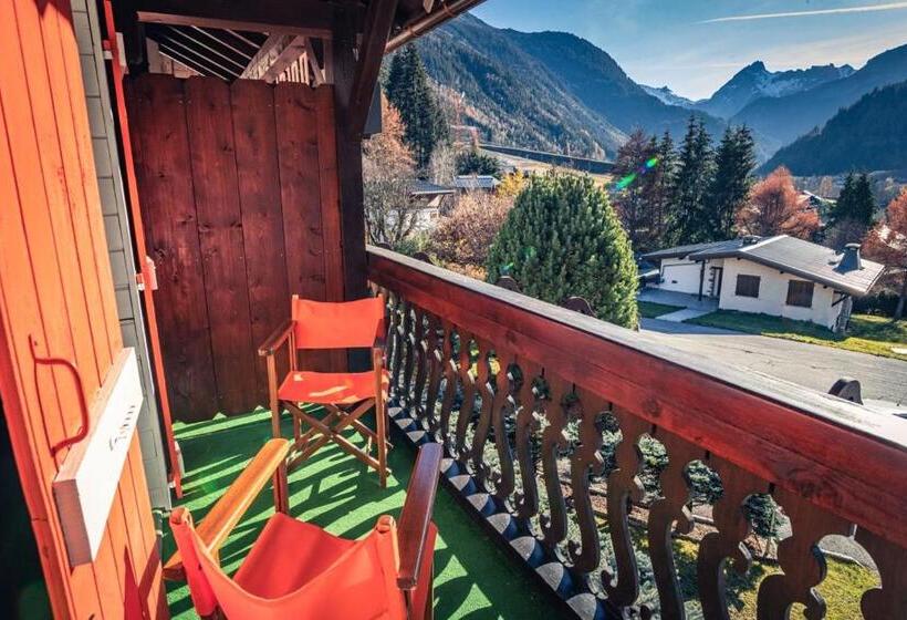 اتاق استاندارد با بالکن, Chalet Hôtel Gai Soleil