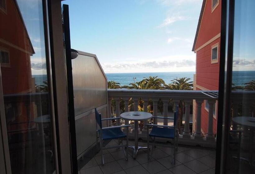 Standard Room Sea View, Piccolo