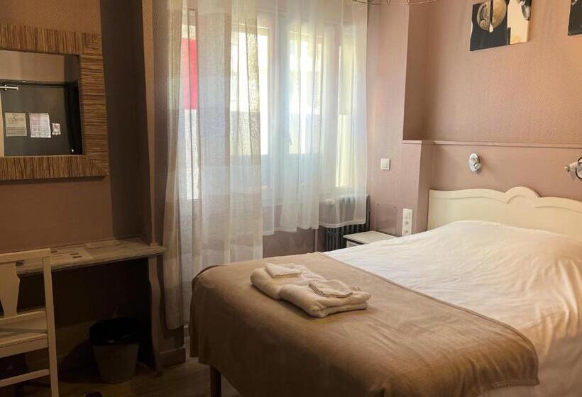 Номер Стандарт, Logis Hôtel Des Causses