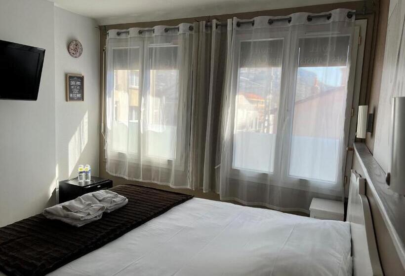Номер Комфорт, Logis Hôtel Des Causses