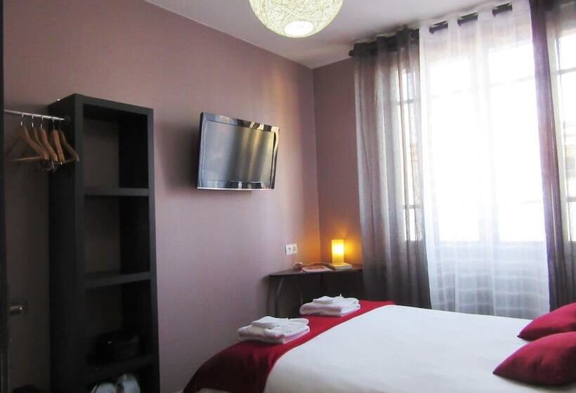Номер Стандарт, Logis Hôtel Des Causses