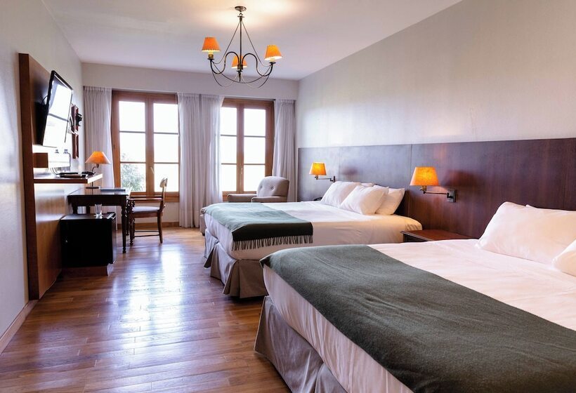 Люкс, Wyndham Garden Lujan