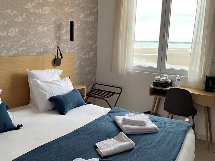 Номер Комфорт Вид на Море, Hôtel L Albatros