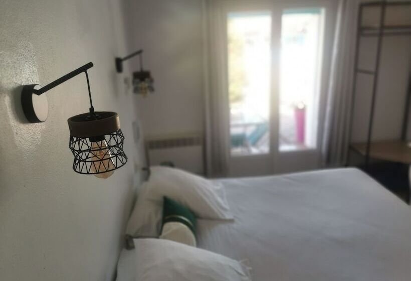 Номер Стандарт Трехместный, L Auberge Camarguaise