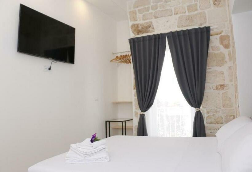 חדר סטנדרט עם מרפסת, La Nicchia B&b