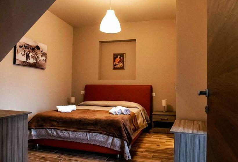 اتاق استاندارد با بالکن, Il Carro Comfortable Rooms