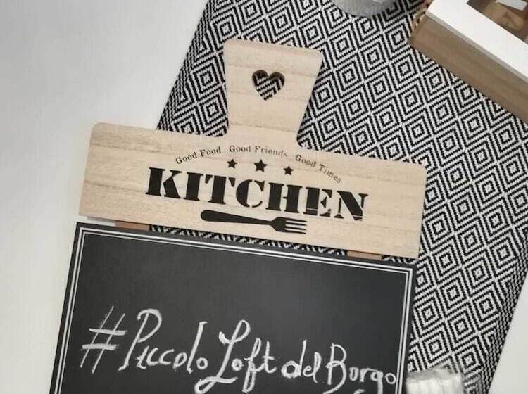استودیوی استاندارد, B&b Piccolo Loft Del Borgo