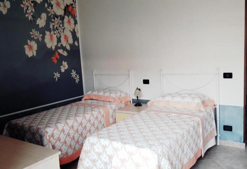 Номер Стандарт с Террасой, B&b Vistamare
