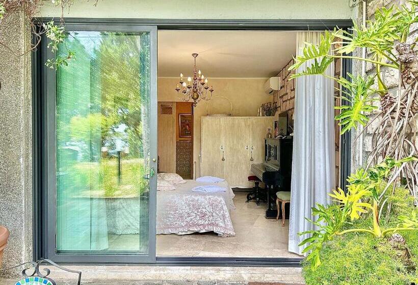اتاق لوکس, Le Due Palme Bed & Breakfast