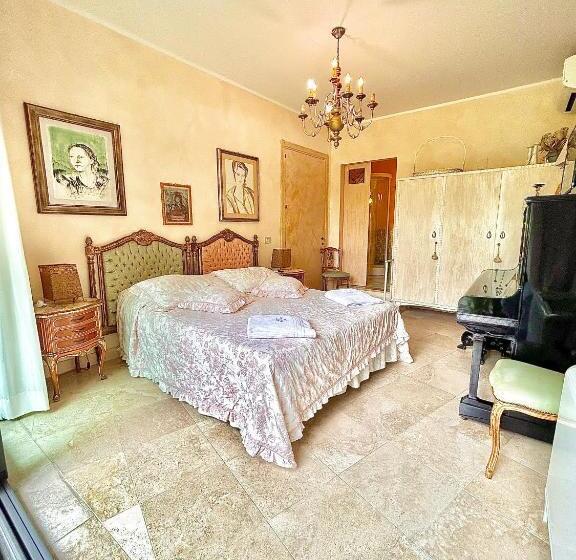 اتاق لوکس, Le Due Palme Bed & Breakfast