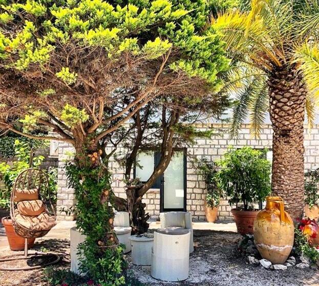 اتاق لوکس سه تخته, Le Due Palme Bed & Breakfast