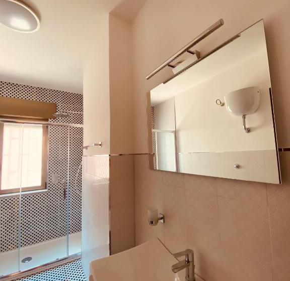 اتاق استاندارد با بالکن, Il Verdi Home
